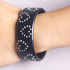 Spoted Heart Bangle Black Vo[@oO Vo[ w / O h29846l4-bk