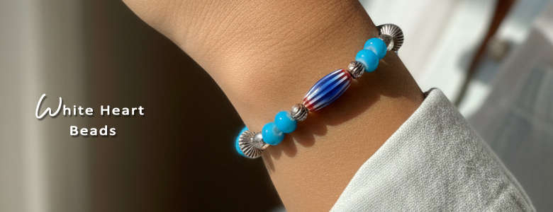 white_heart_beads